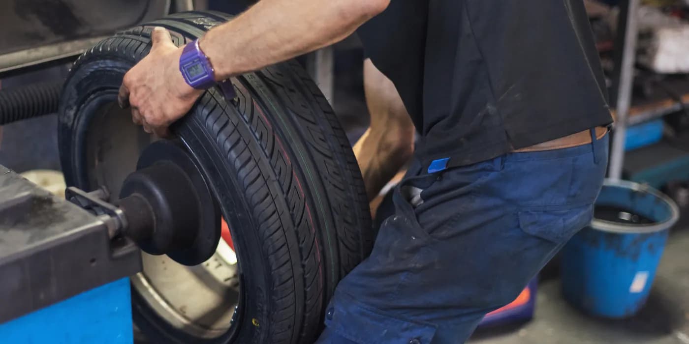 Este anvelopa neechilibrată sau direcția nereglată ? — Ion Service Craiova